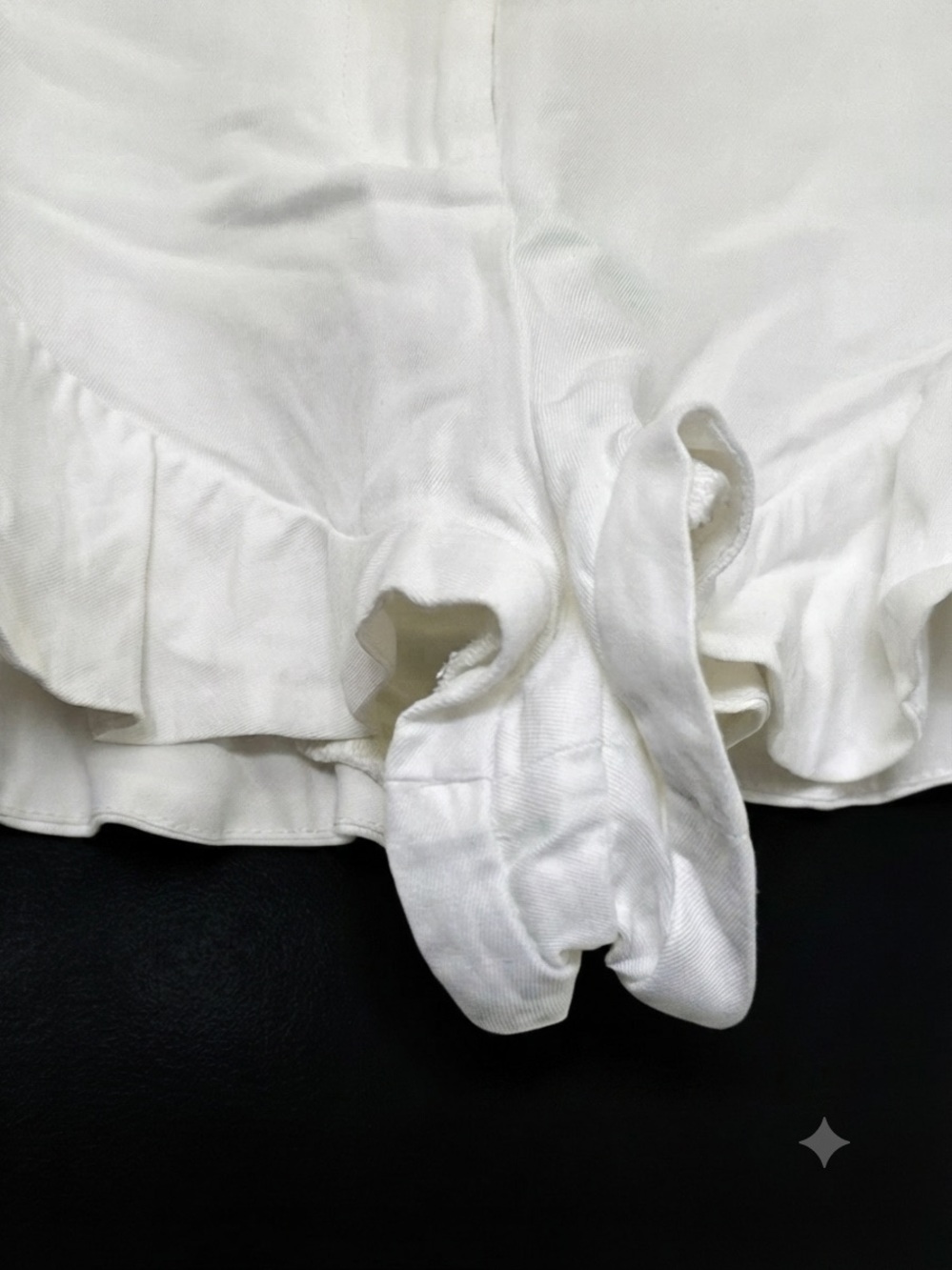 Sandro White Ruffle-Hem Shorts - Picture 4 of 8